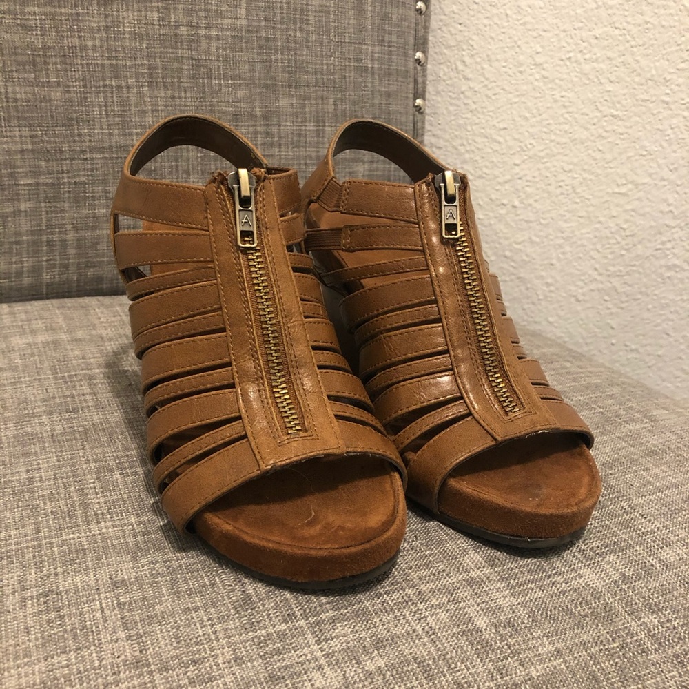 Aerosoles Brown Leather Zip Up Wedge